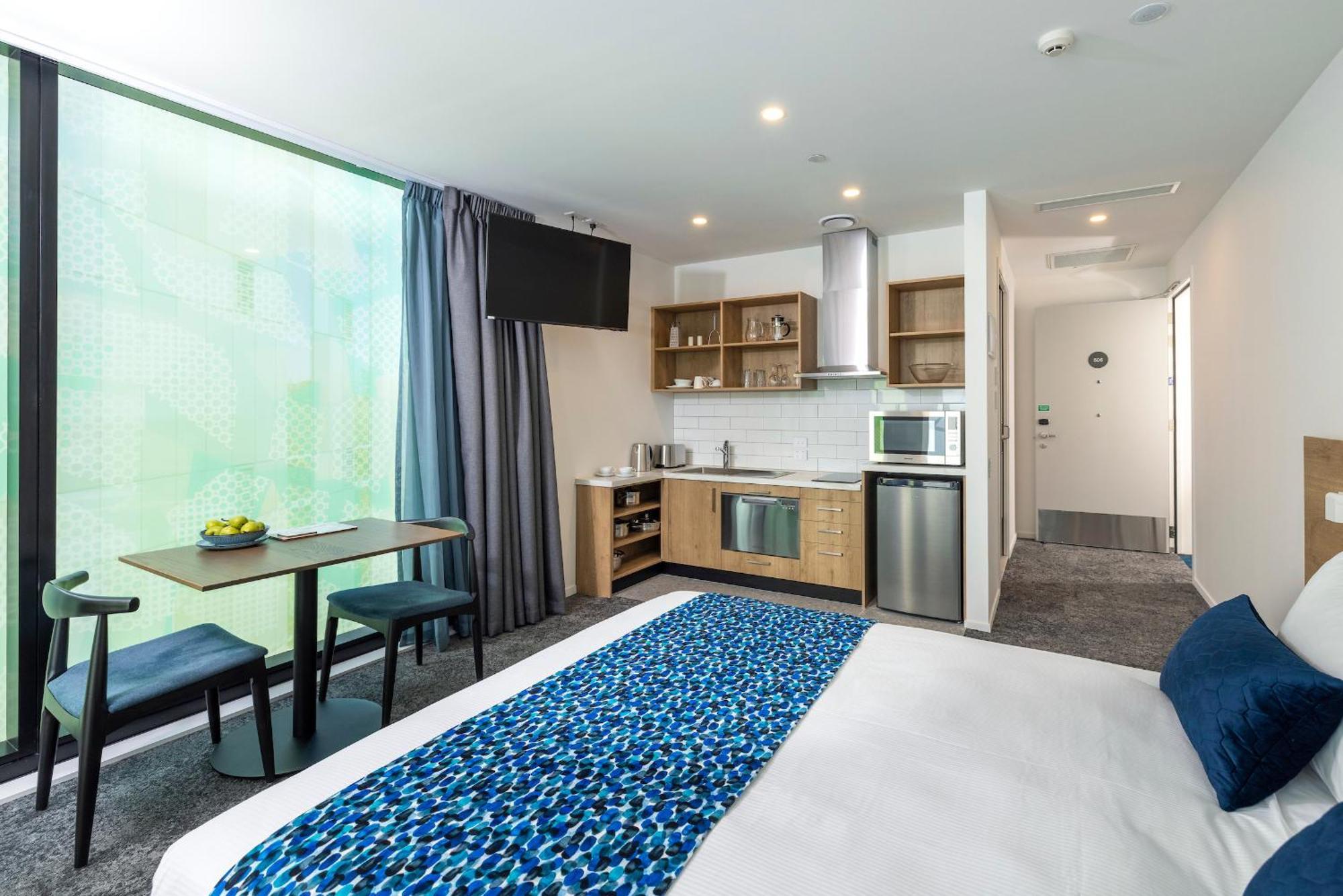 Quest On Cambridge Apartment ไครสต์เชิร์ช ภายนอก รูปภาพ